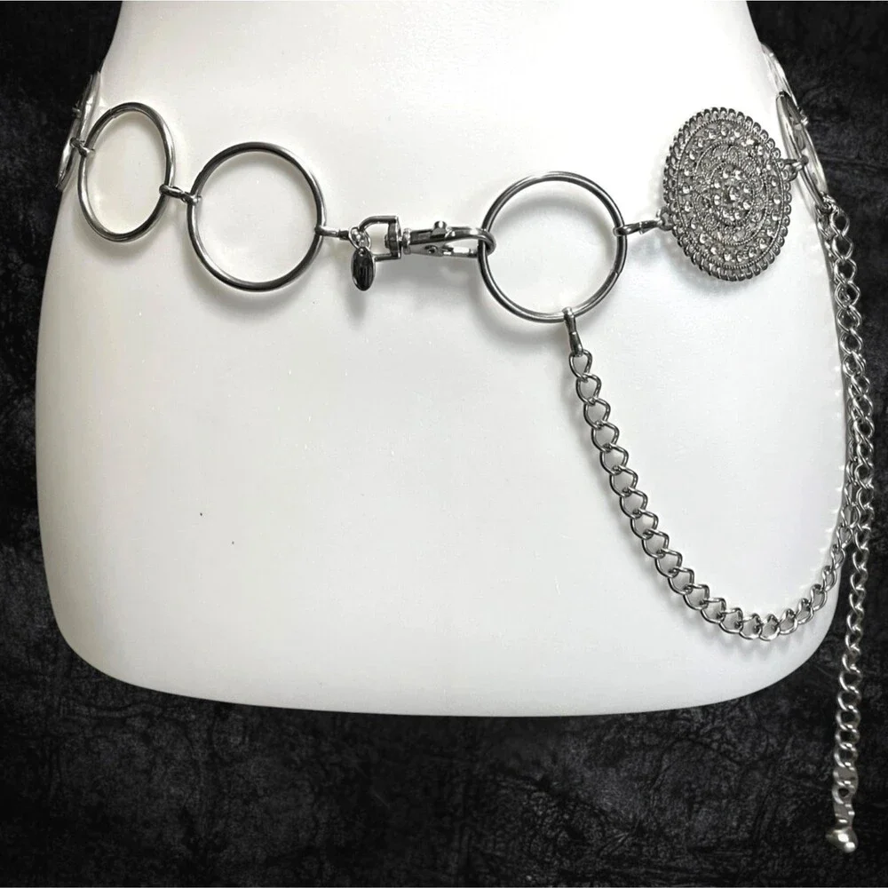 Chunky Chain Belt Women Silver Tone Medallions Rings Rhinestone Concho Y2K 51.5